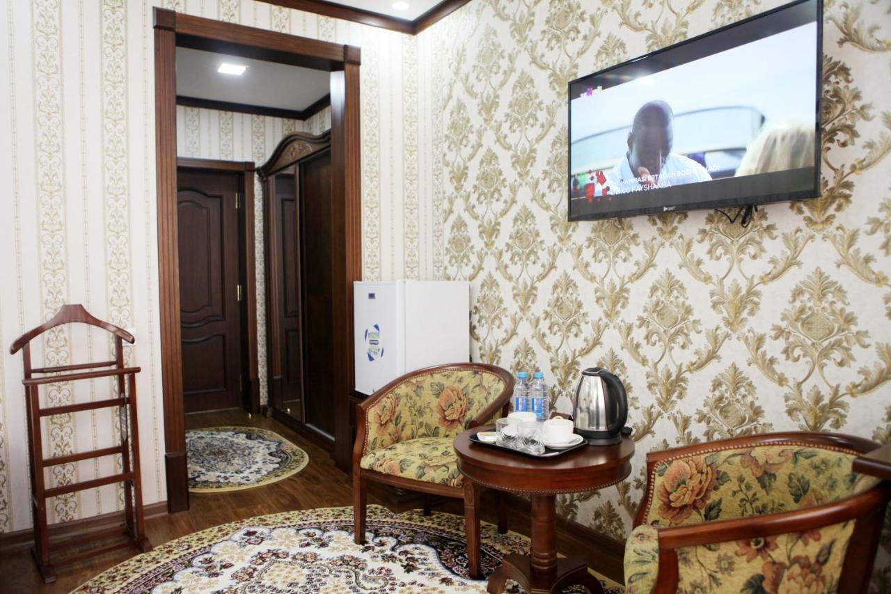 Hotel Naxshab Qarshi Exteriér fotografie